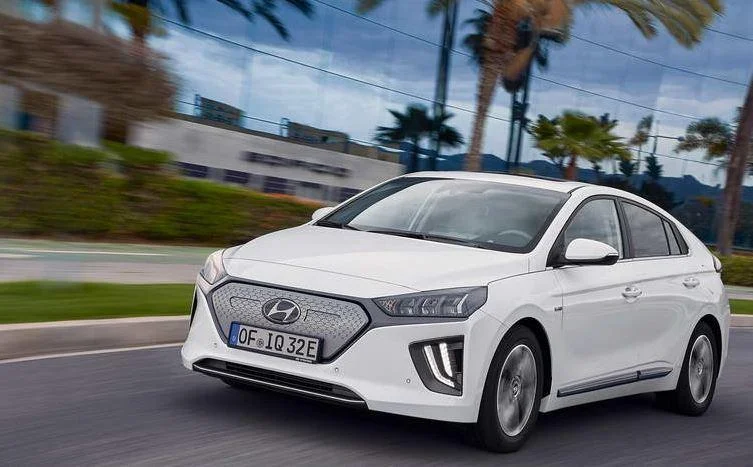 What Hybrid Car Has The Best Battery